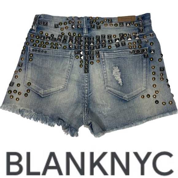 Blank NYC Distressed Studded Mini Denim Shorts 25 - Picture 1 of 15